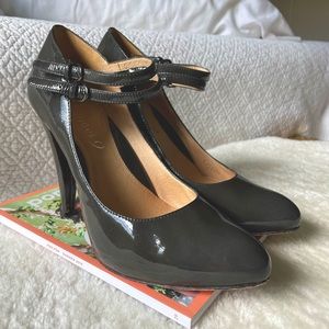 Boutique 9 Gunmetal Grey 4” Patent Leather Stiletto Heels w/ Double Ankle Cuff